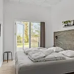 Four-bedroom With A Hot Tub 09 Haderslev